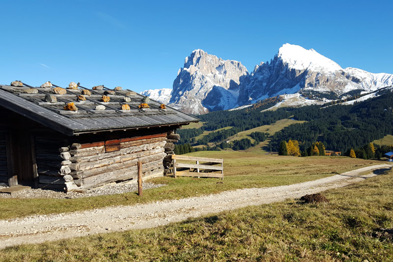 largest mountain plateau